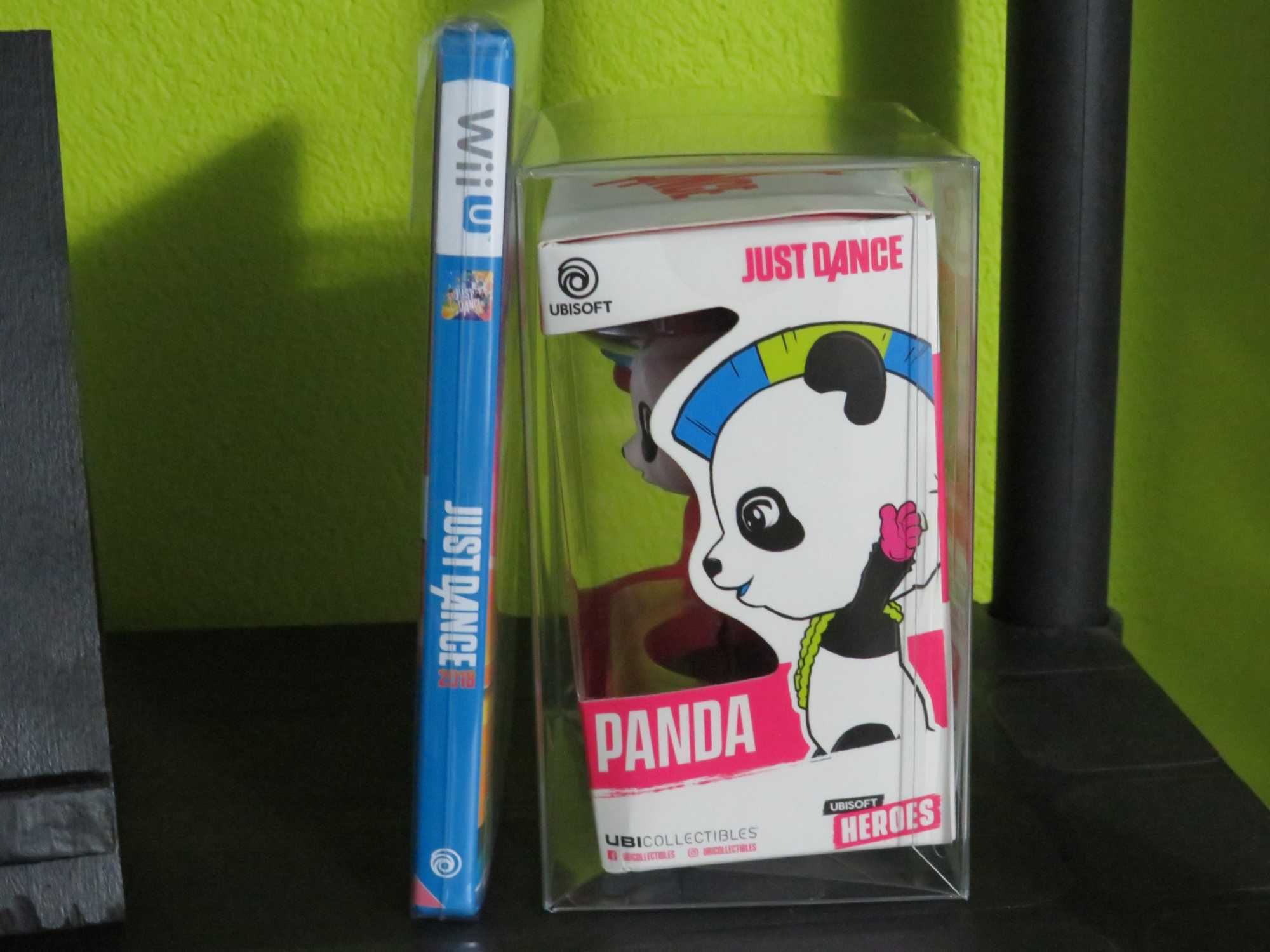 Just Dance 2018 Wii U + Figura Oficial Panda NOVO/SELADO