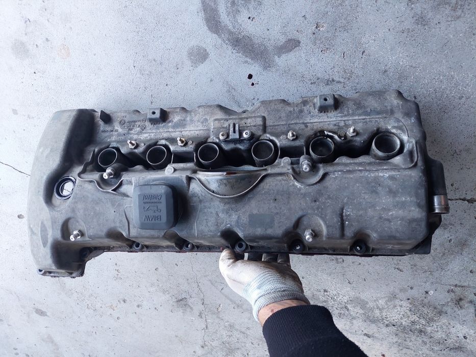 pokrywa zaworow rozrzadu głowicy walkow bmw n52 2.5 3.0
