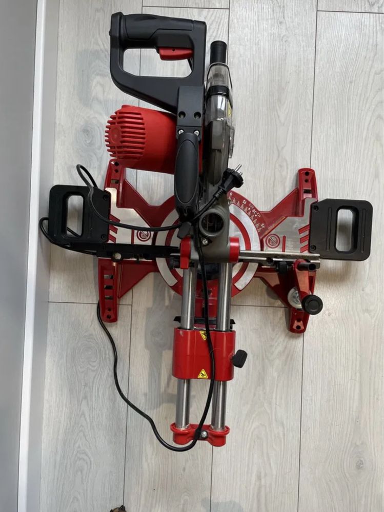 Пила торцювальна Einhell TC-SM 2131/1 Dual
