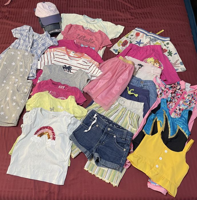 Пакет речей та взуття для дівчинки 4-5 років