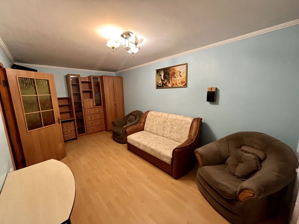 Продаж 2х кімнатної квартири в Лісках, вул. Київська.
