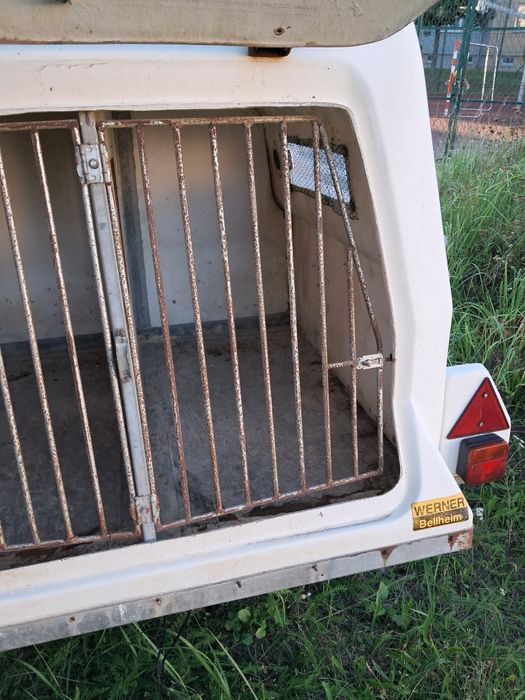 Przyczepka do przewozu zwierząt