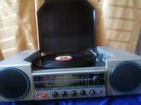 Gramofon z radiem Wega300 stereo radziecki