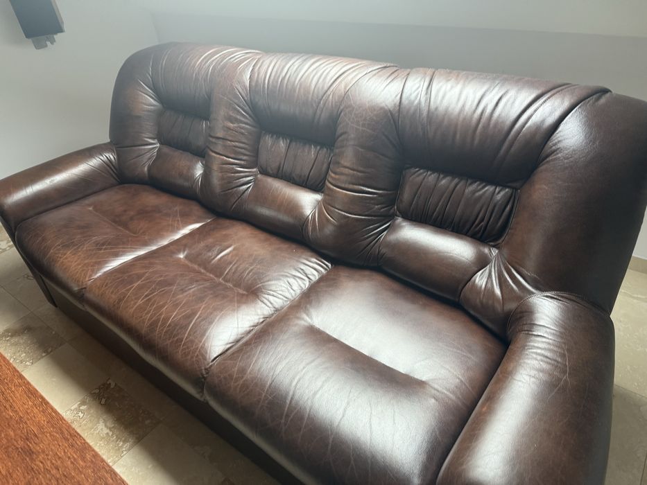 Zestaw skórzany + stolik