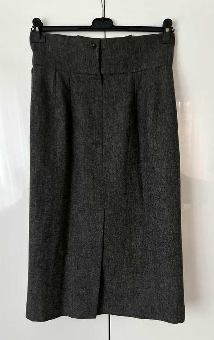 BIALCON szykowna spódnica z ozdobną kokardą 40/42. Szary melanż.