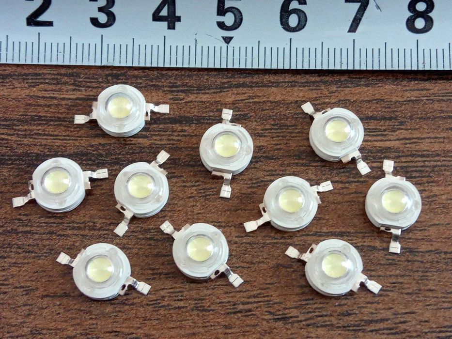 Светодиод 3.6 вольт 10 шт. Олх доставка