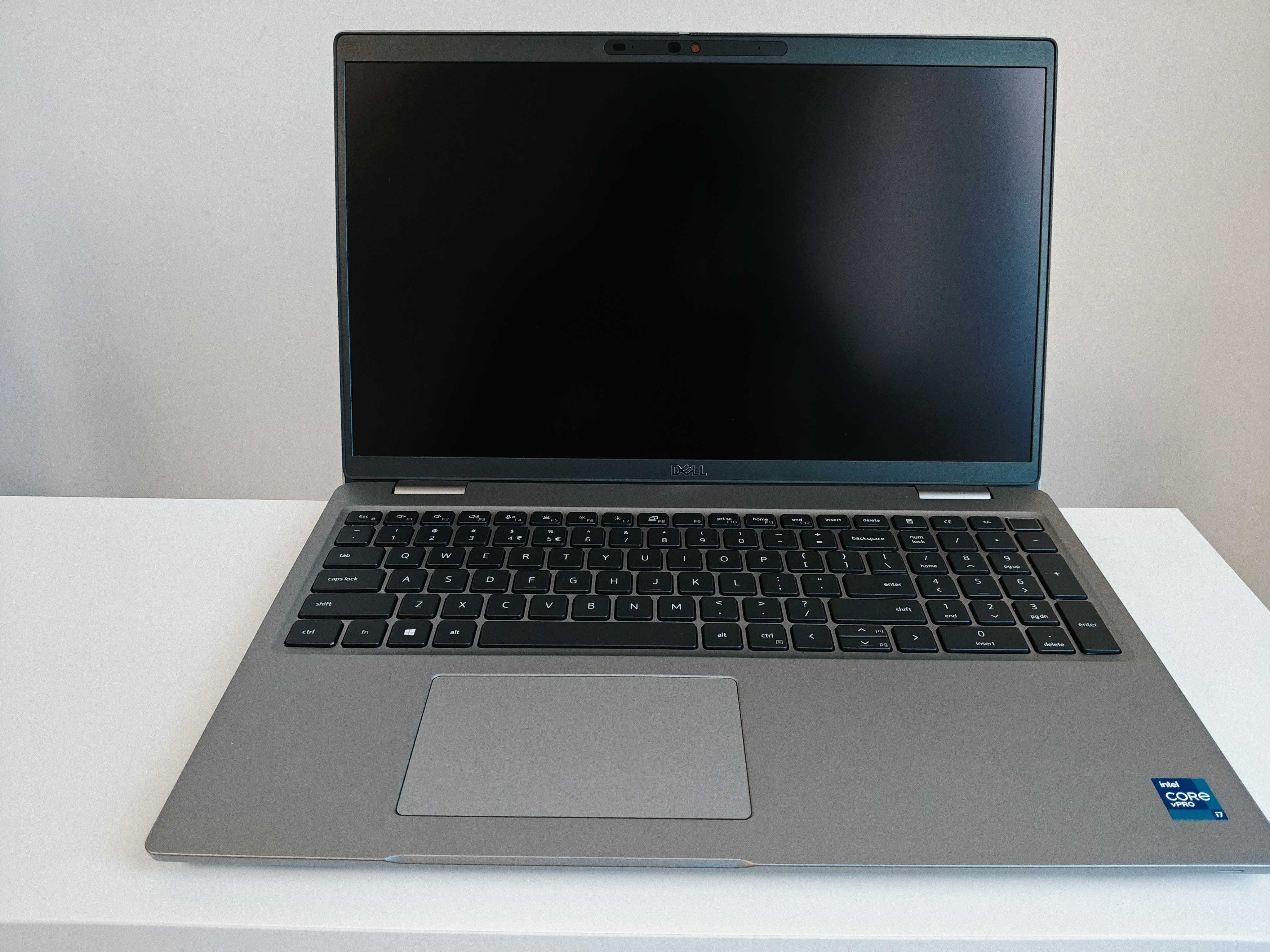 Dell Latitude 5520 i7-1185G7 32GB 512GB 15.6" dotyk Win11 Pro + WD19TB