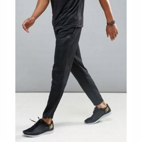 Продам чоловічий костюм New Balance