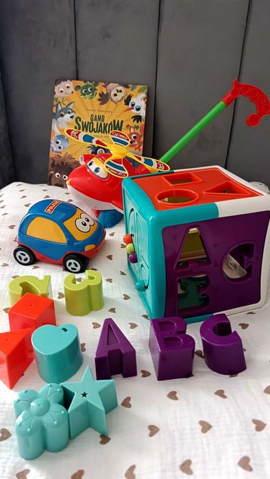 Zestaw zabawek sorter , pchacz