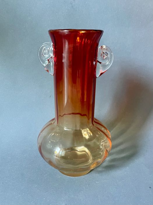 Tarnowiec wazon motylek kolorowe szkło PRL