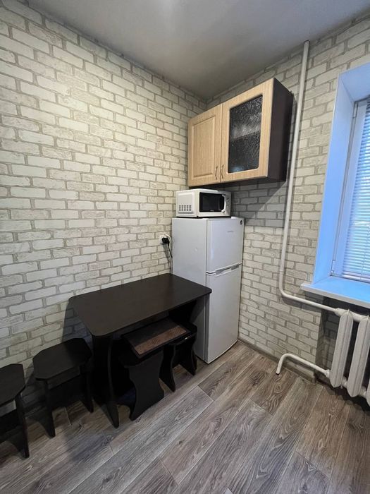 Сдам 1 к кв.-ру.на Космосе  по ул.Сытова  тц,,Варус,,