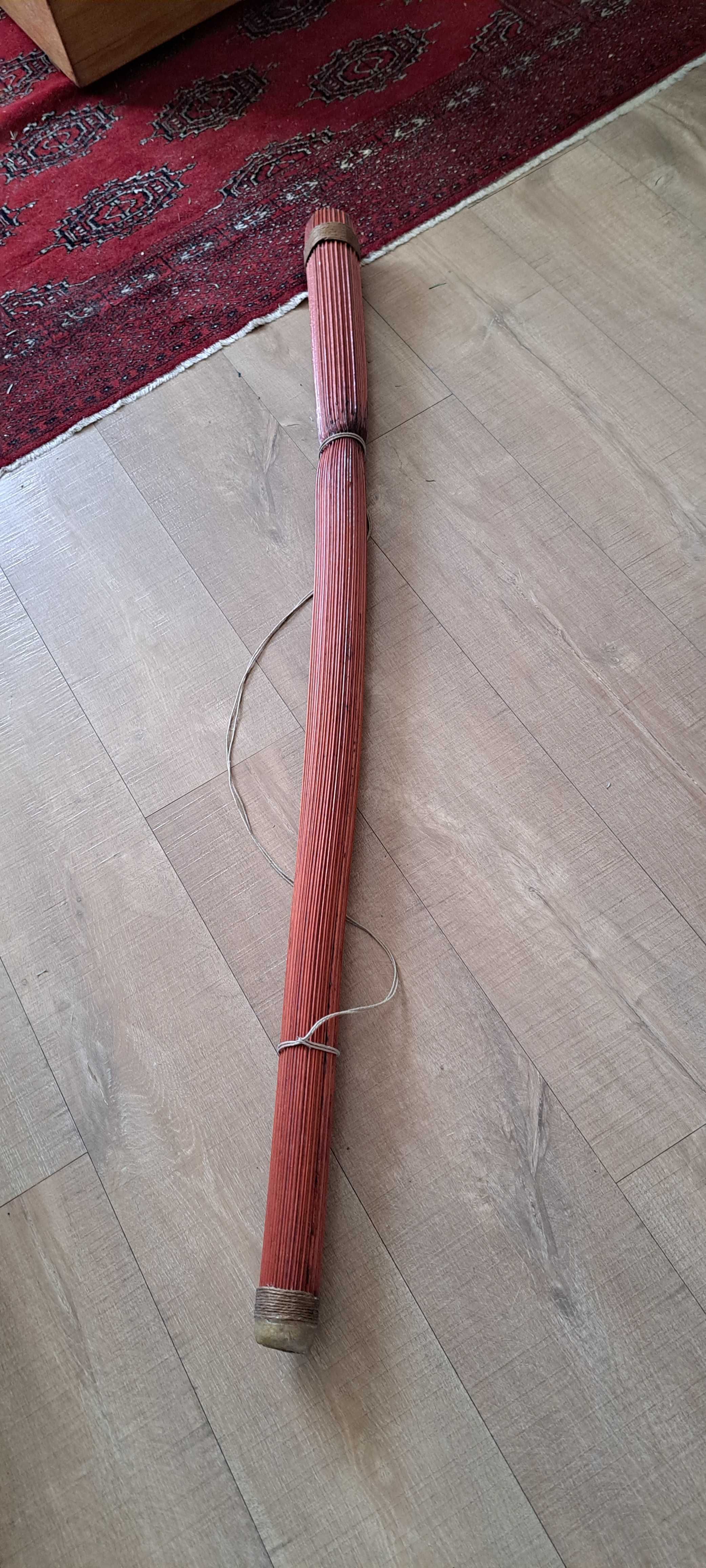 Didgeridoo instrument etniczny