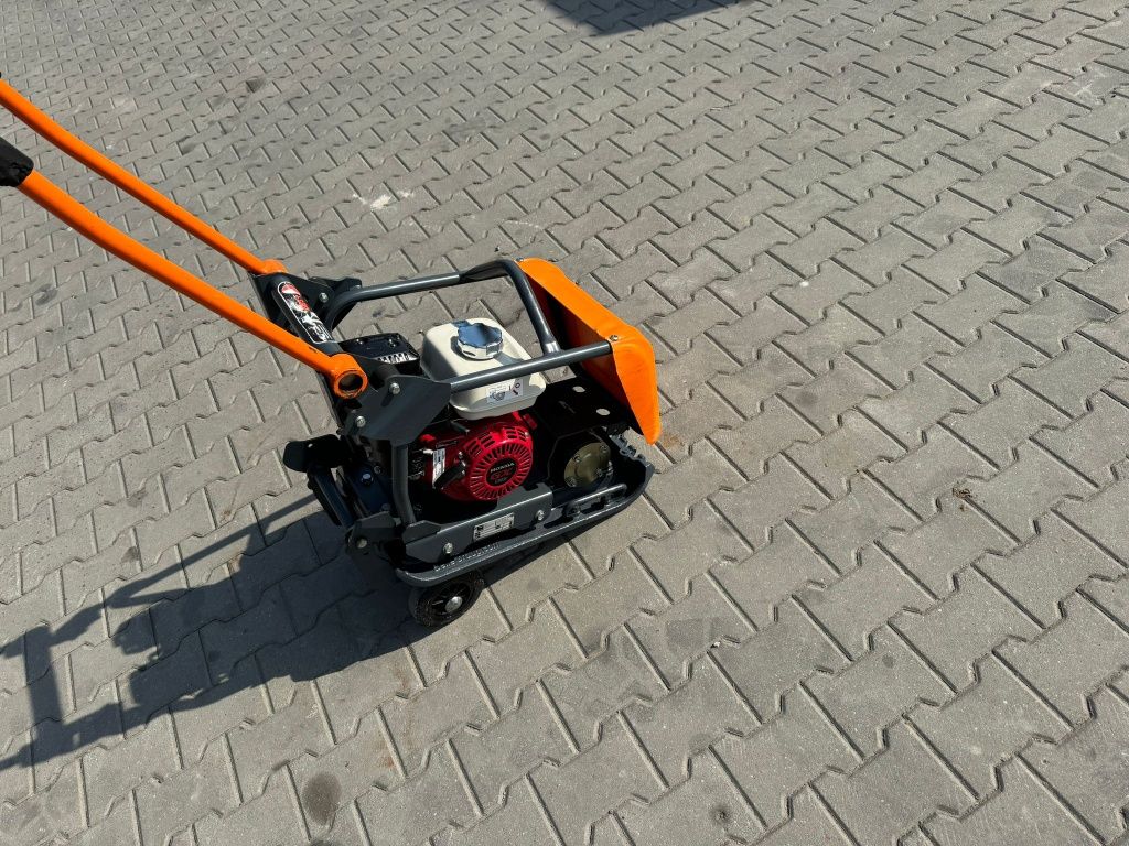 Zagęszczarka gruntowa Belle ok 100kg silnik Honda 2017 rok