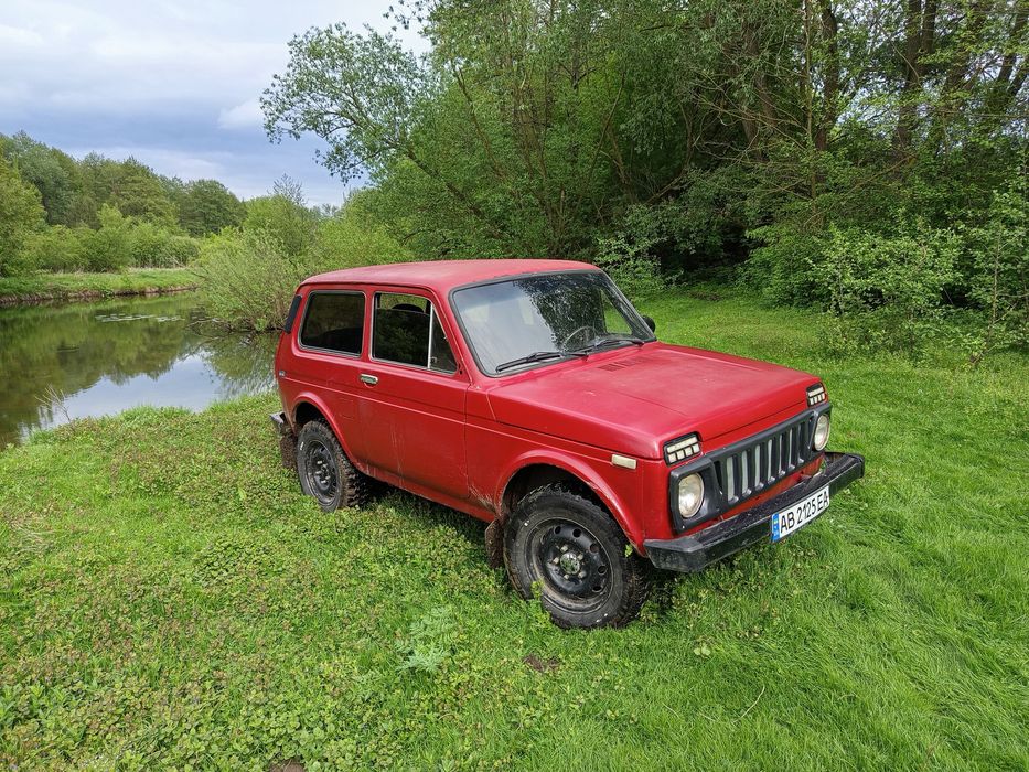 Niva 2121 продам