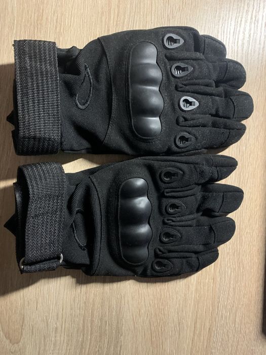 Тактические перчатки