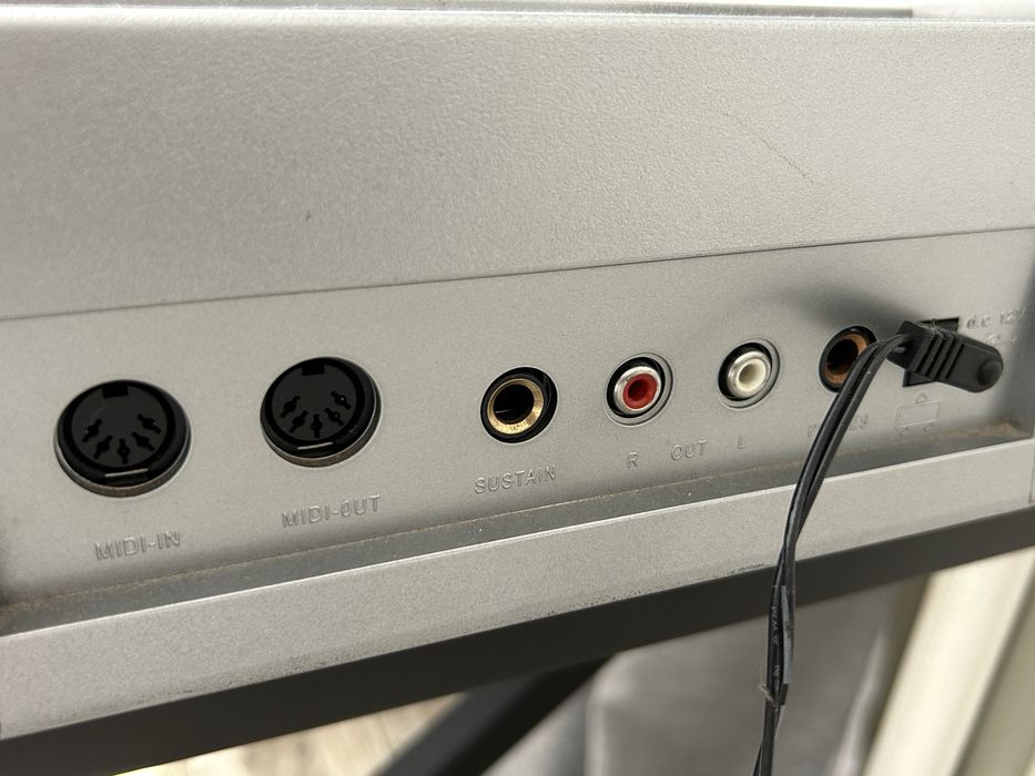 Bravis KB-820 в гарному стані