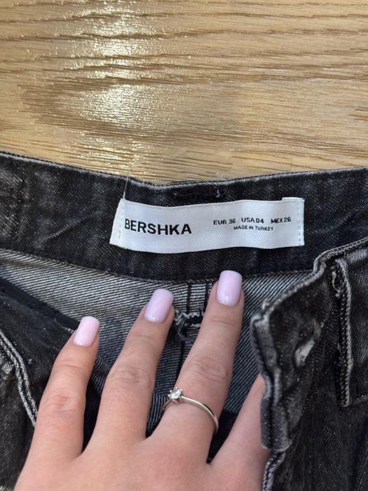 штани Bershka baggy