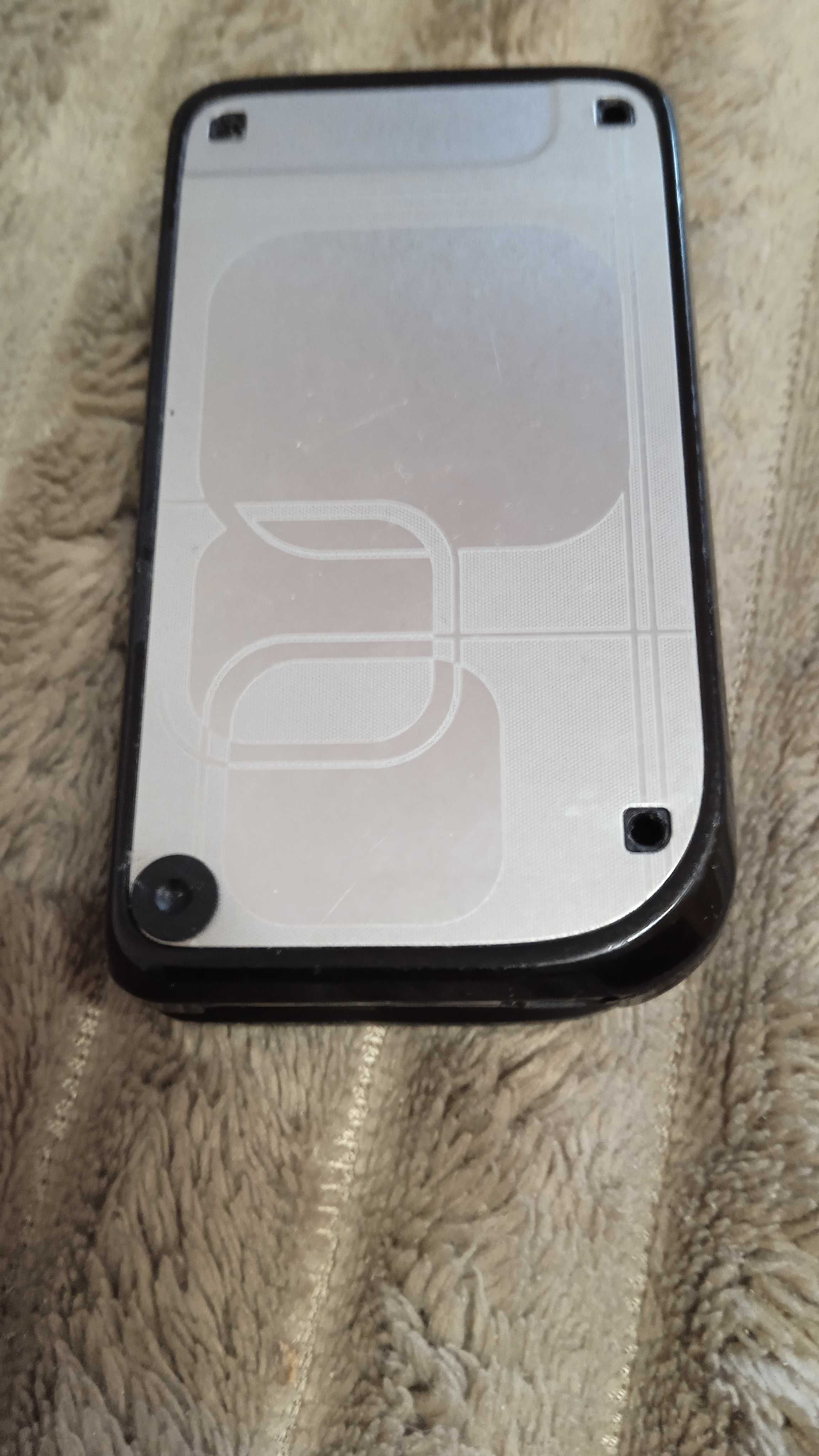 Мобильный телефон Nokia 7270 (Рабочий)