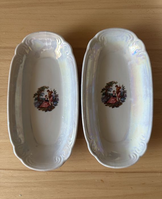 Блюда сервіровочні овальної форми 2 штуки