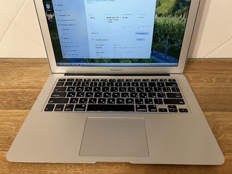MacBook Air 13 A1466 на Windows 10