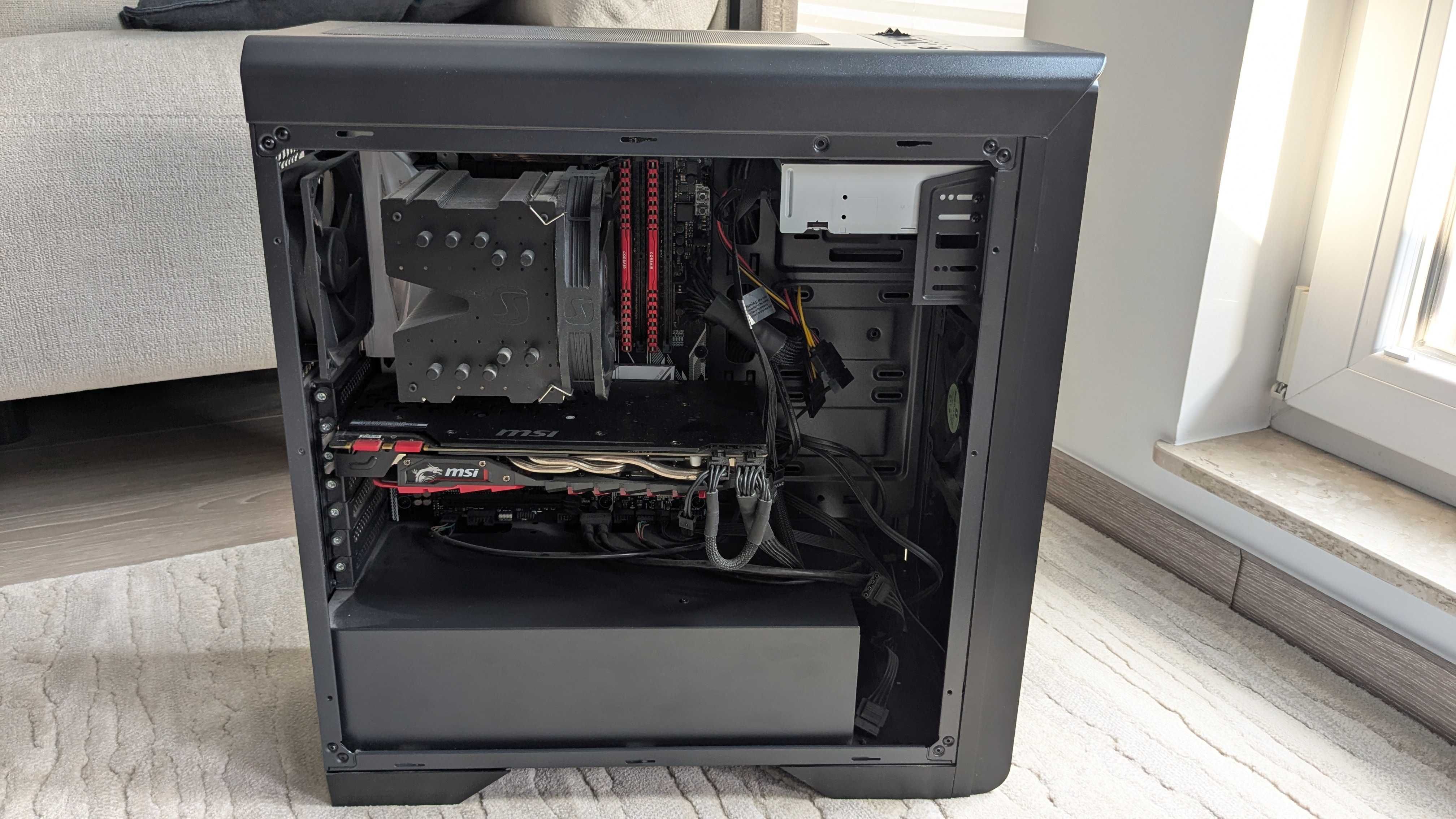 Komputer stacjonarny, Nvidia GTX 1070, Intel i7-7700K, 16GB RAM