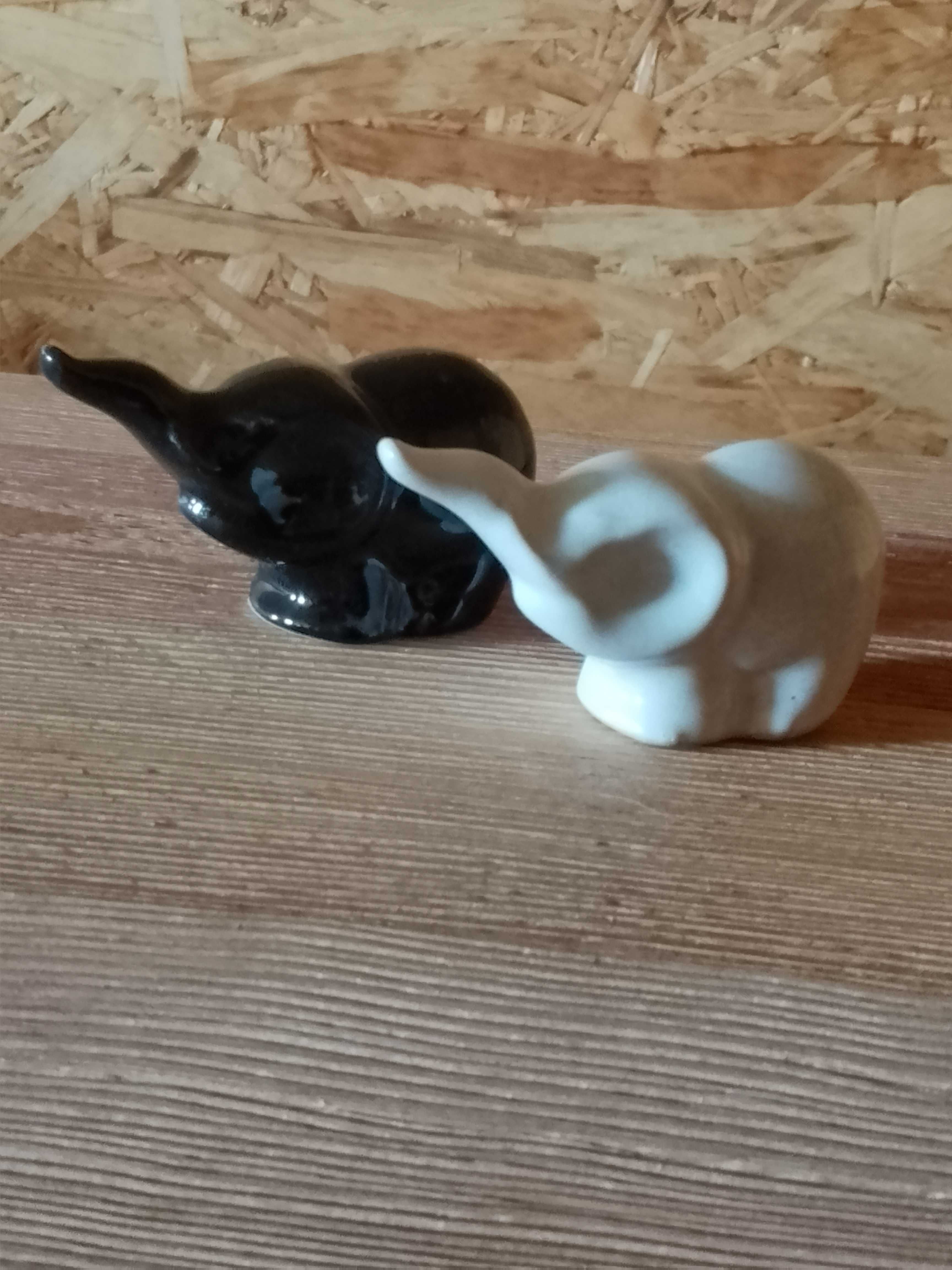 Zestaw figurek ceramicznych, słonie, słoniki
