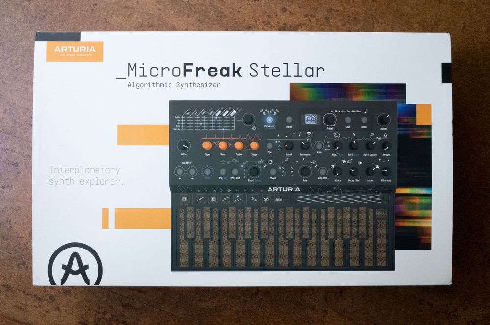 Arturia Microfreak Stellar synth + microphone + 4 years warranty +more