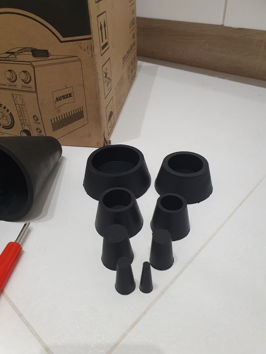 Nowy generator dymu - tester szczelności silnika / rur AUTOOL SDT205S