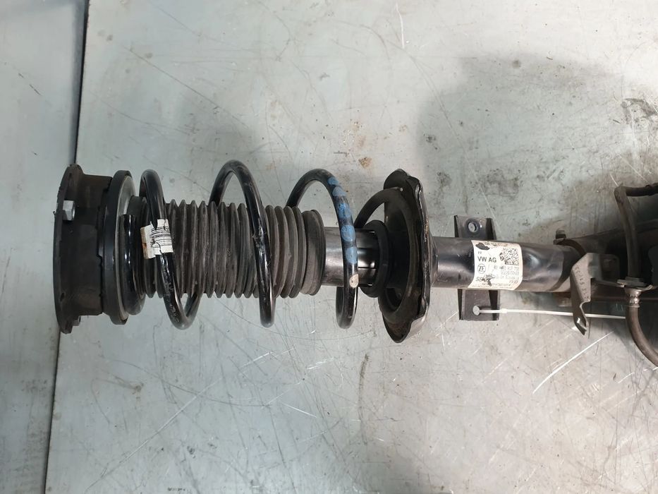 Amortecedor frente direito SEAT Arona (KJ7)