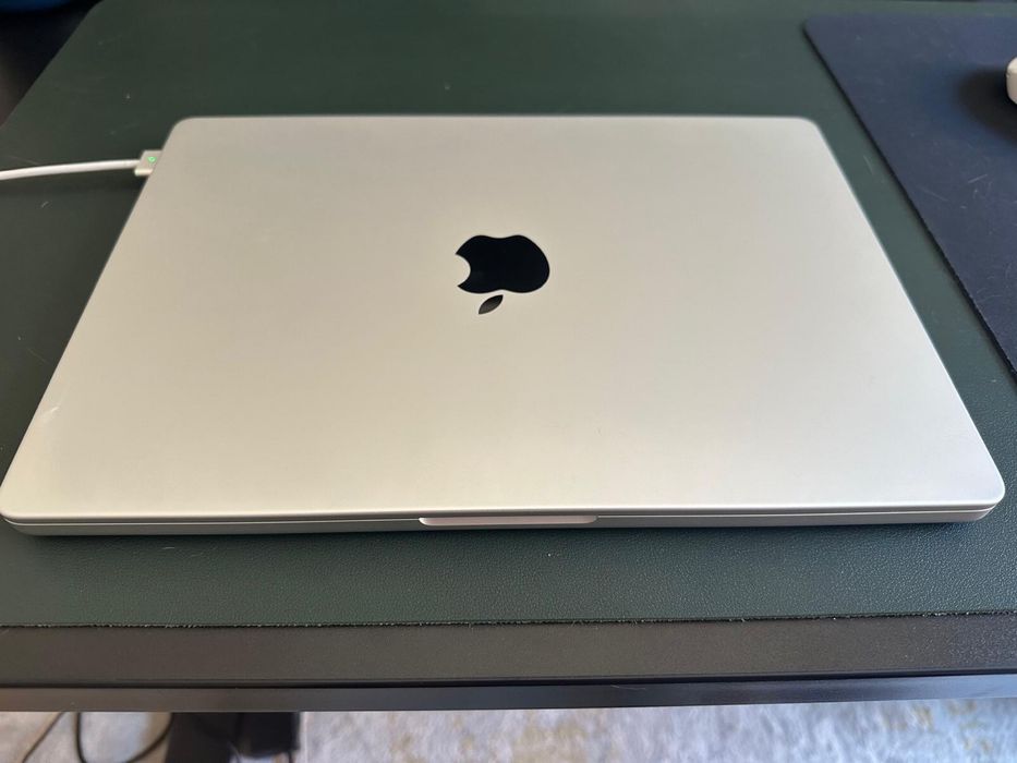 MacBook Pro M1 14 polegadas