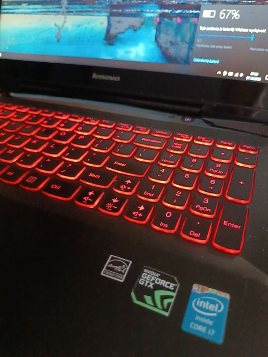 Laptop Lenovo Y50-70 i7 GTX 860 działa na części.