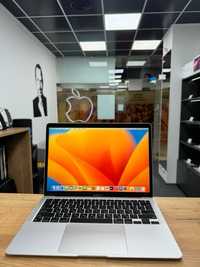 Macbook Air 2020 (M1/8gb / 256 ssd) Офіційна Гарантія