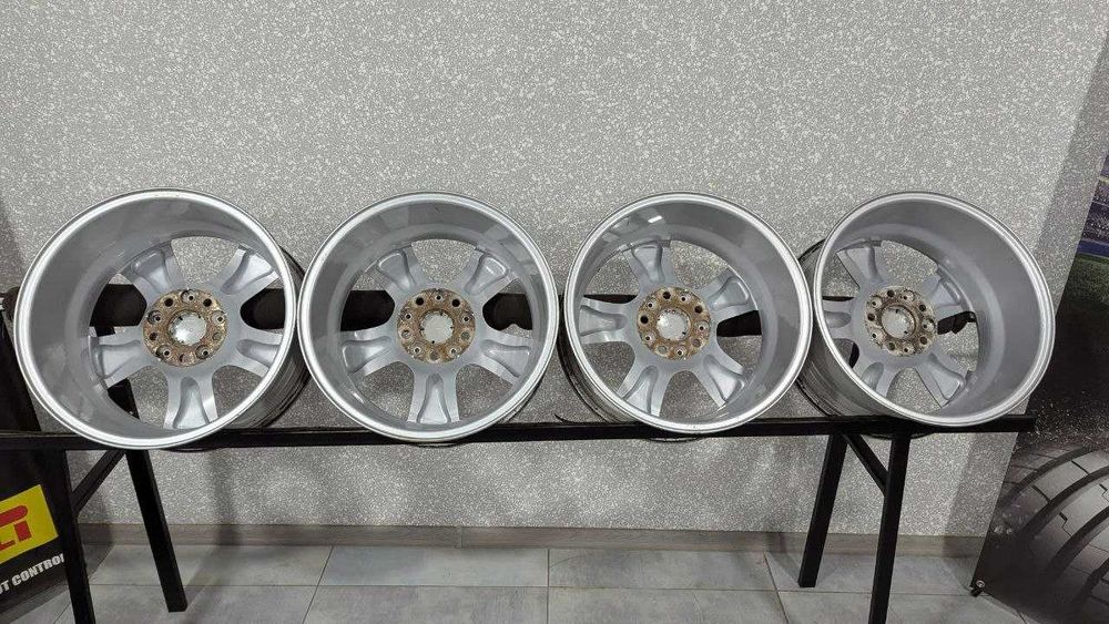 Диски BMW E60 5/120 R17 7.5J ET20 dia72.6mm