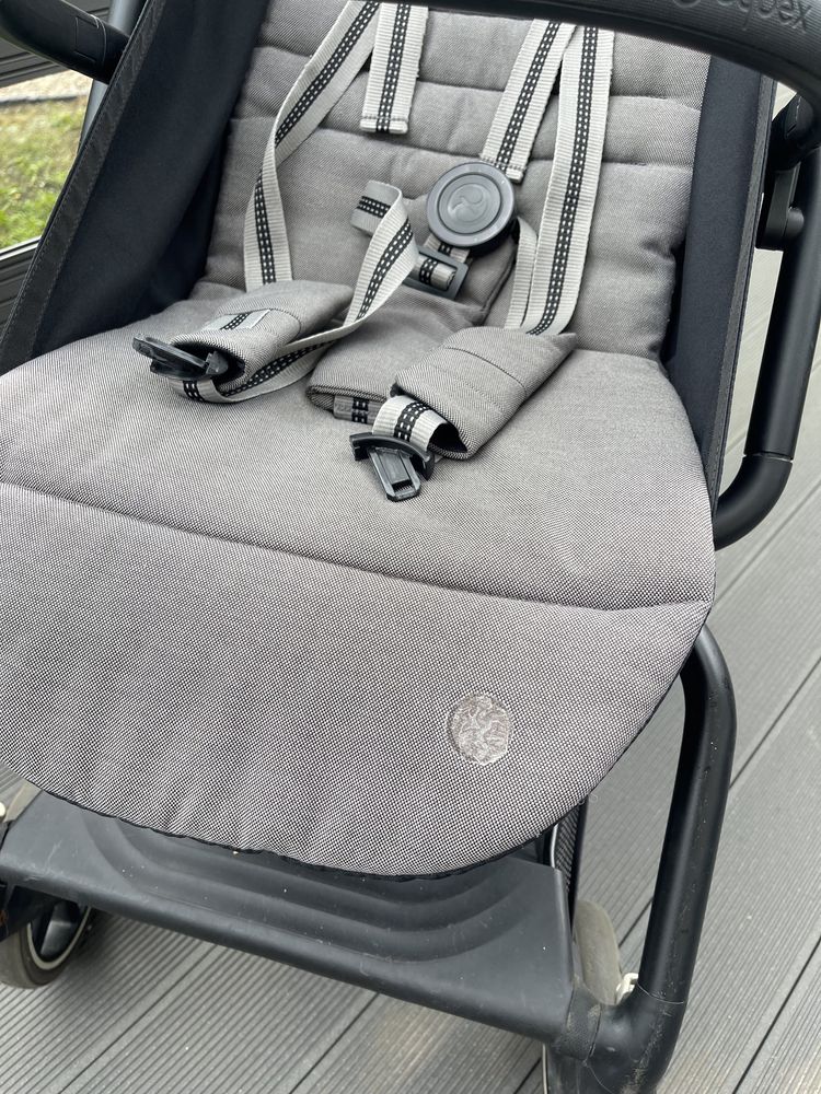 Cybex Easy S plus 2