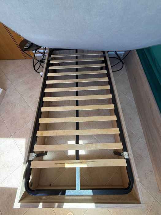 Cama solteiro sommier