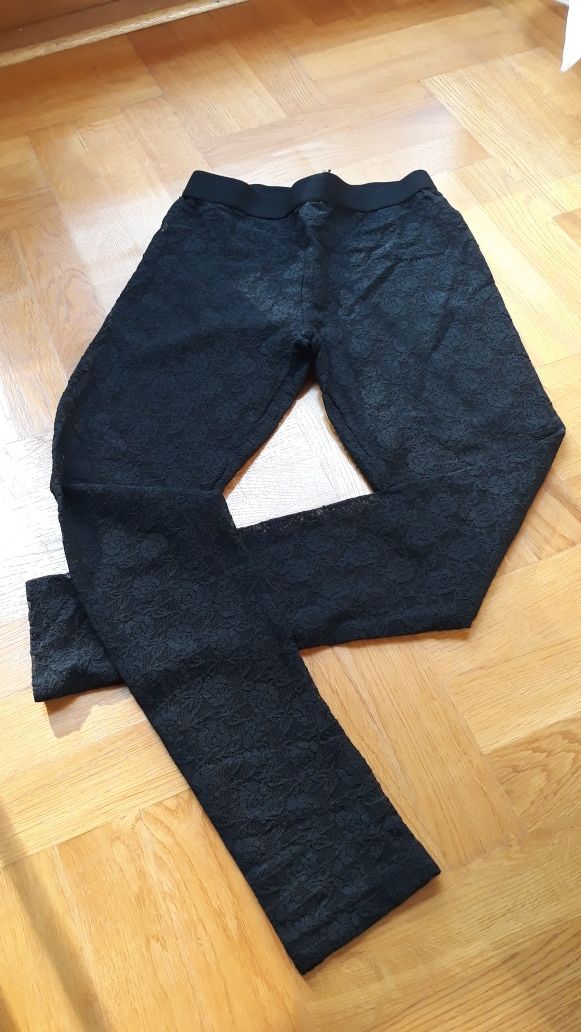 nowe czarne legginsy koronkowe HM 36