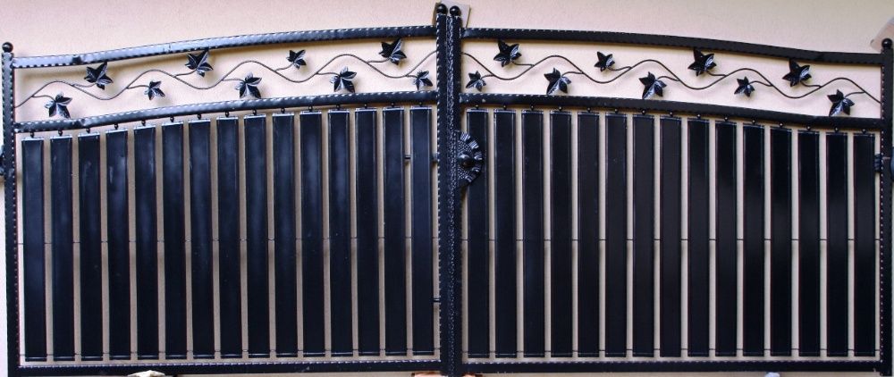 Brama dwuskrzydłowa wzór nr 1