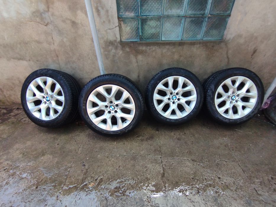 Диски на BMW x5 разом із гумою