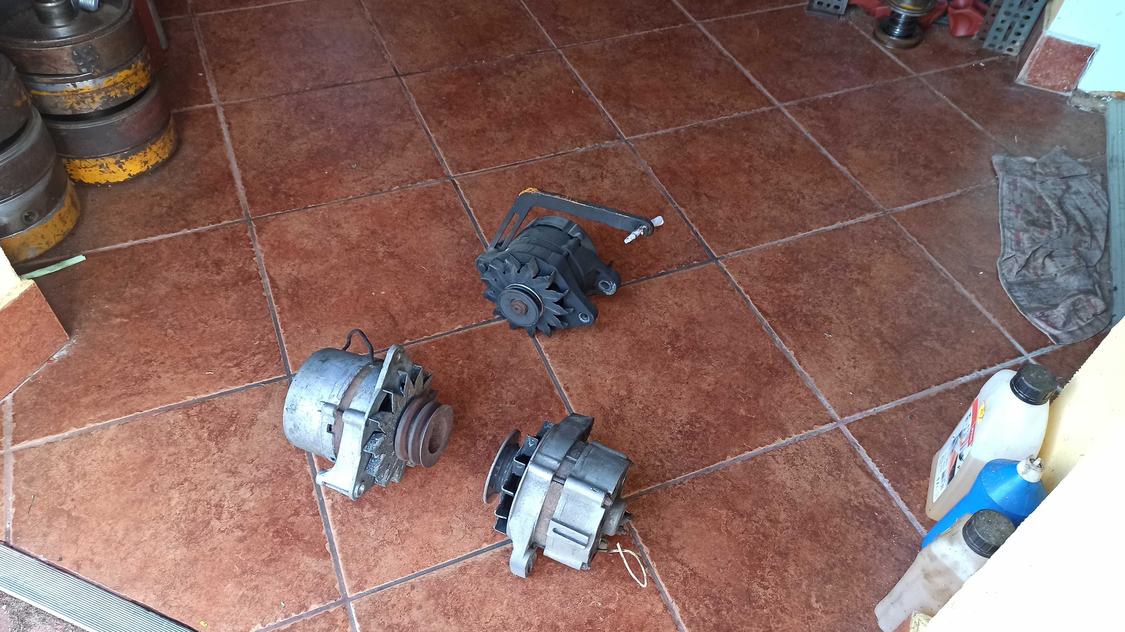 Alternator 12 V Ursus C-360 C-355 Zetor 6945,6911,694,57211,7245,6340