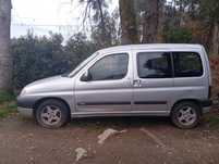 Carrinha a gasolina 5 lugares