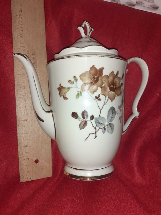 Винтажный большой чайник КМР фарфор. Дания