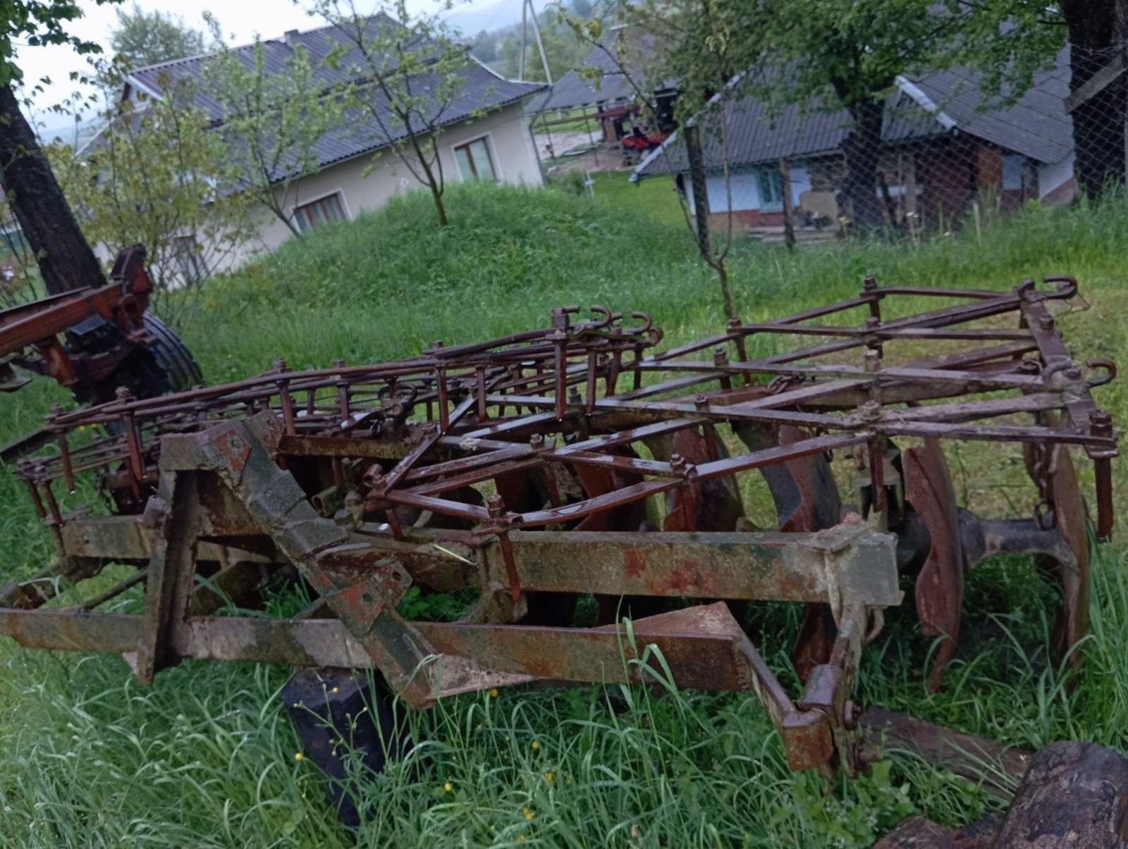 Продам дискову борону