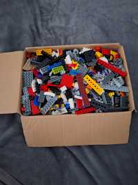 Lego 2kg plus minifigurki