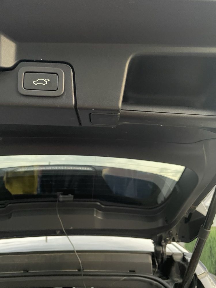 Land Rover Range Rover Evoque 2014 I покоління • 2.0T Si4 AT 249 к.с.