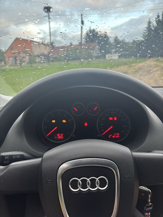 Audi a3 8p 1.6 mpi