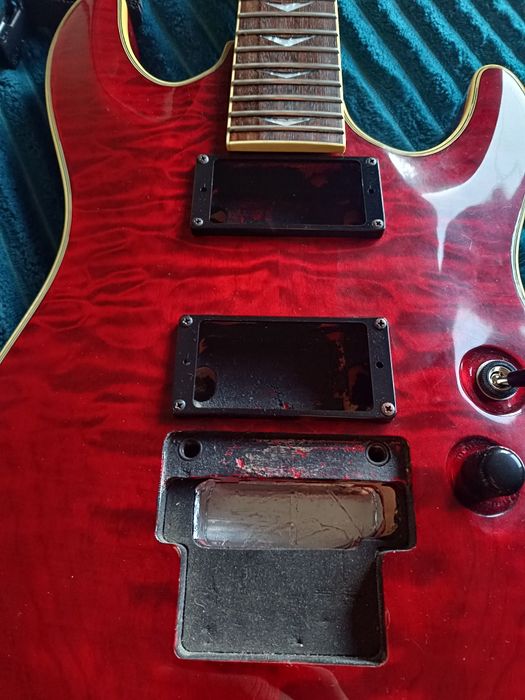 Schecter Omen 6 FR para projeto