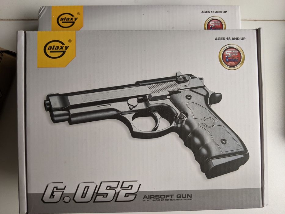 Іграшковий пістолет на пульках Беретта игрушечный пистолет