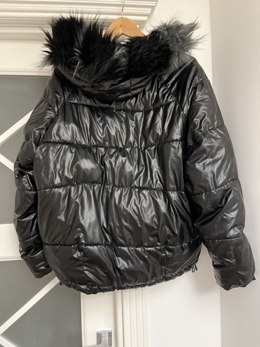 Куртка жіноча р.46/48