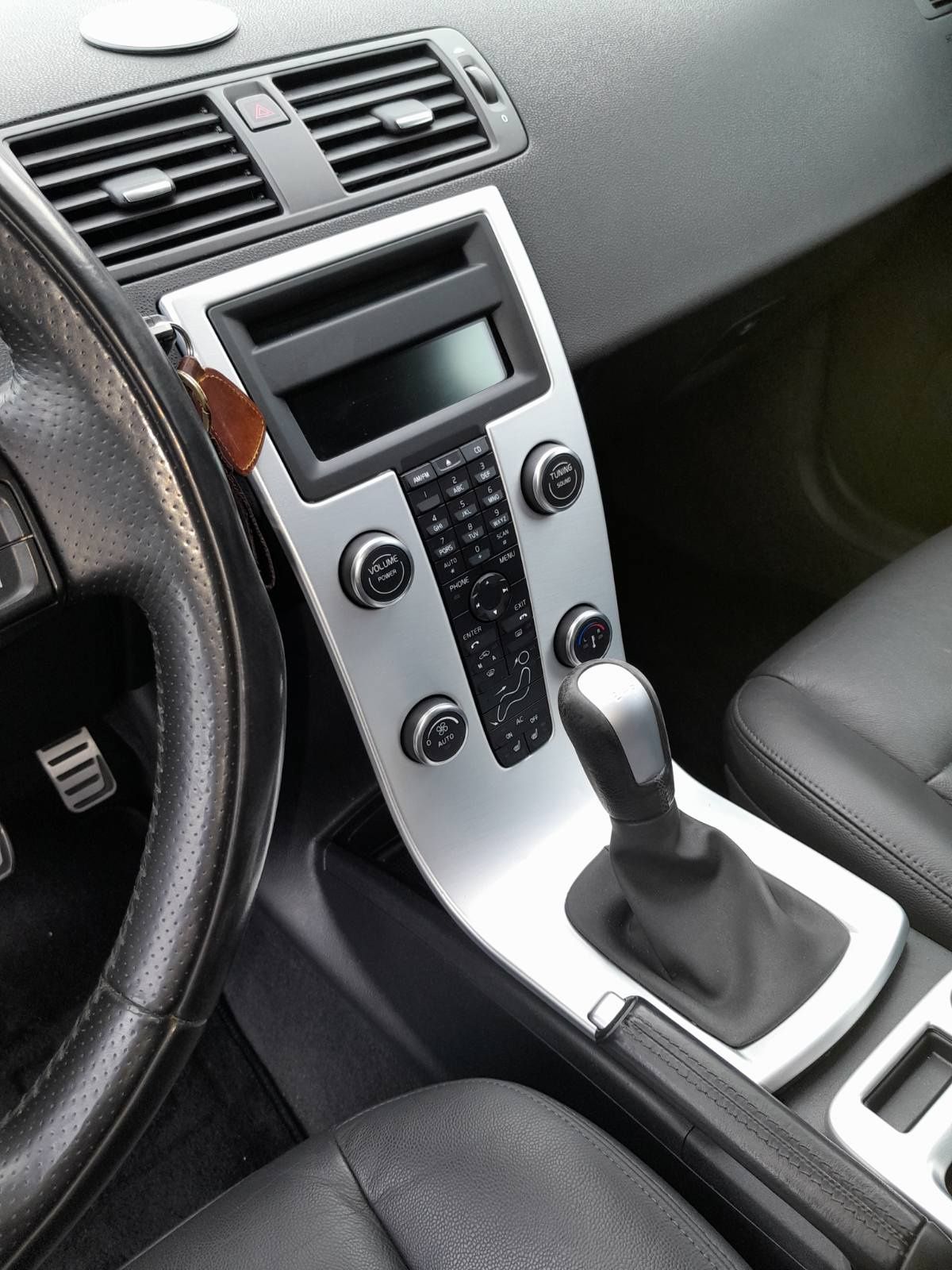 Volvo v 50 2011р