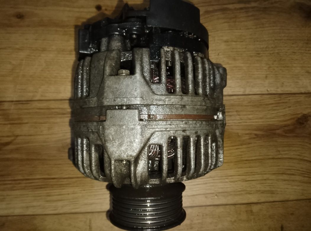 VW T4 2,5 TDI Alternator super stan gwarancja ideał wysyłka